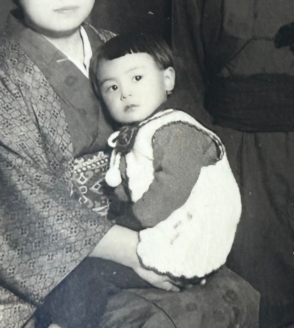 小斜陽──少女と戦争、空襲の記憶　堺洋子(1937年生まれ)
